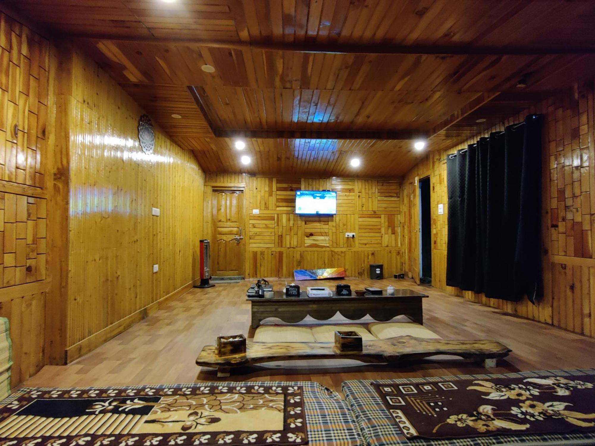 Flipsyde Retreat Hotel Kasol Exterior photo