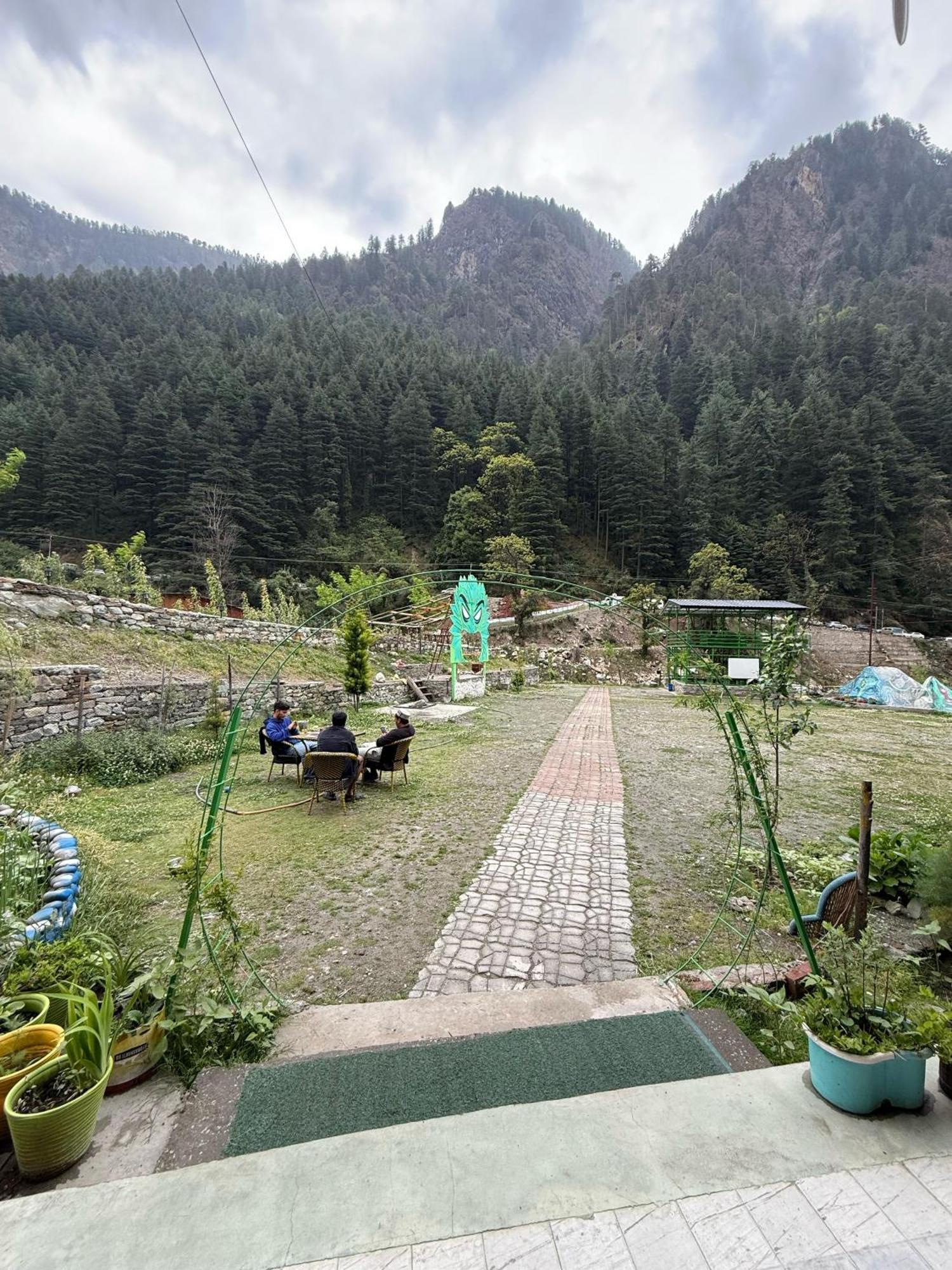 Flipsyde Retreat Hotel Kasol Exterior photo