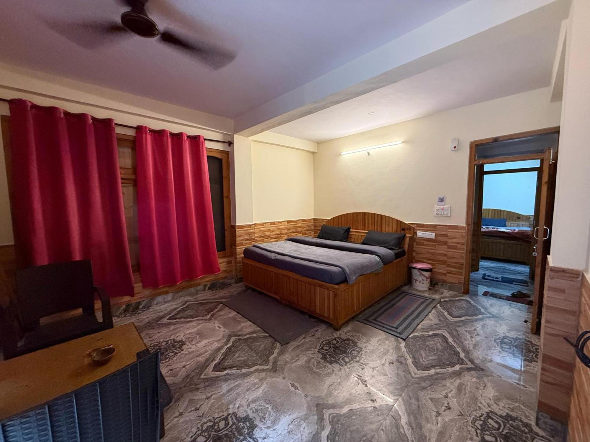Flipsyde Retreat Hotel Kasol Exterior photo